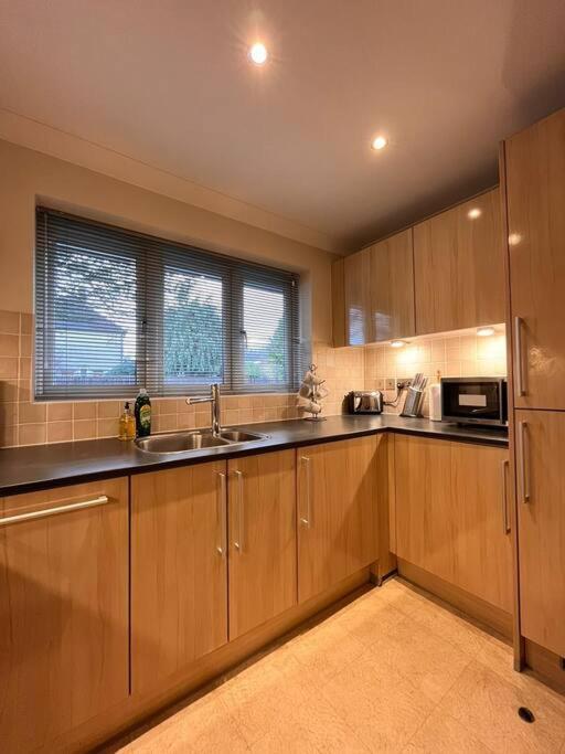 Space And Comfort In Summertown Oxford Exterior foto